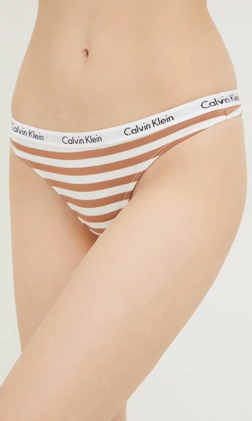 Három pár Calvin Klein tangabugyi készlet